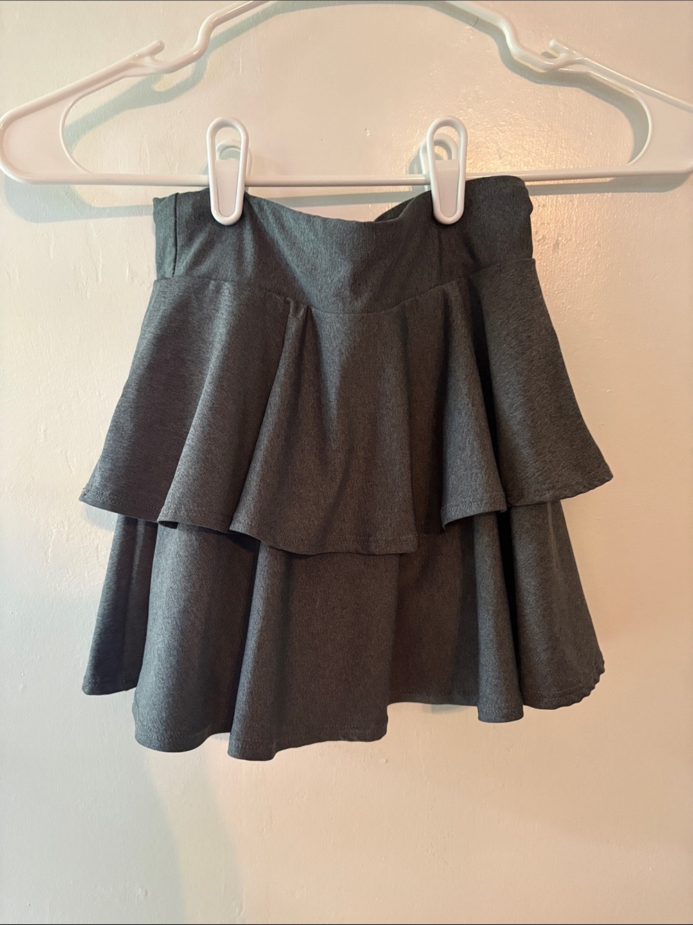 Girls Champion Dark Gray Tiered Skater Skort Size 7/8 - Picture 3 of 3